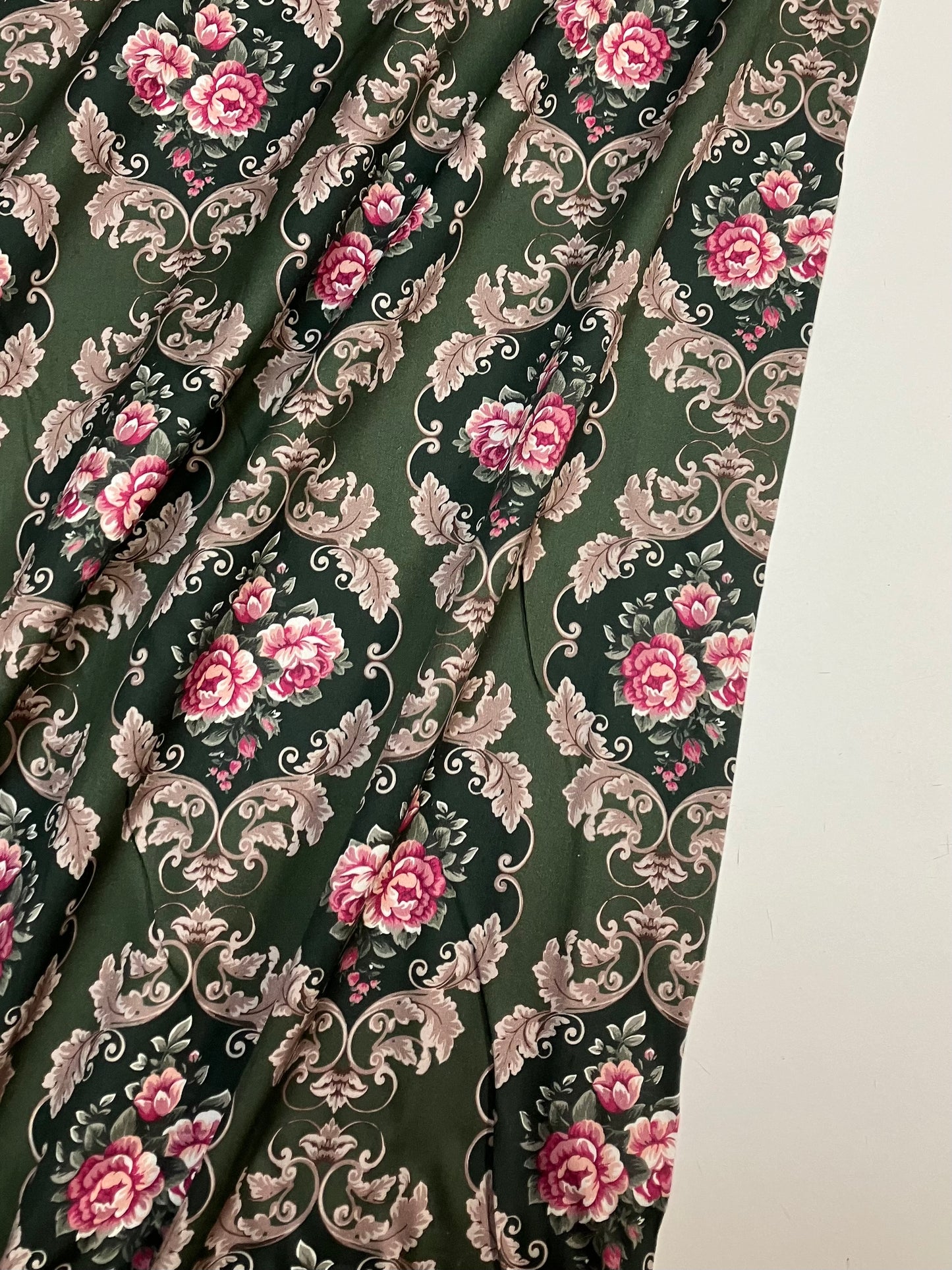 Baumwollsatin "Rose" grün