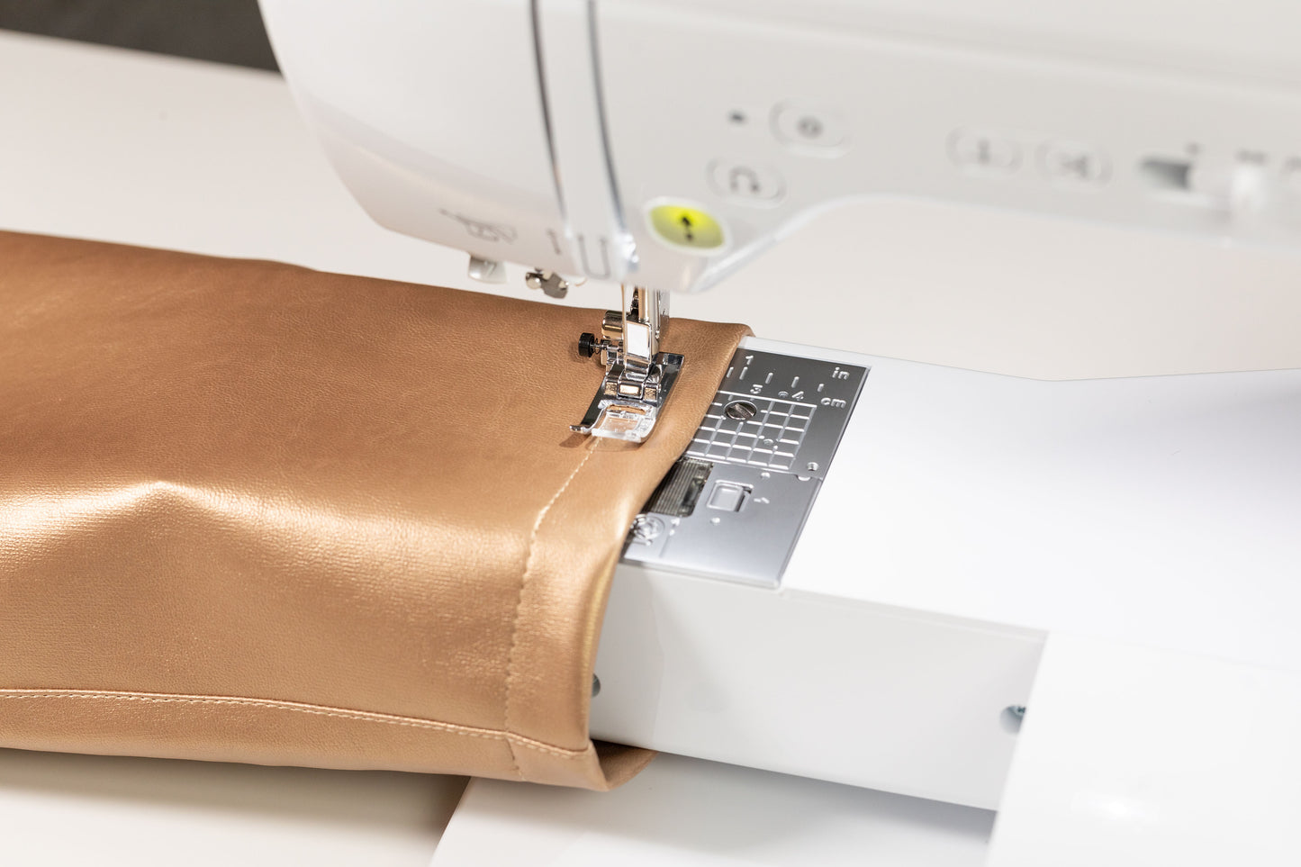 Brother Innov-is F560 Nähmaschine