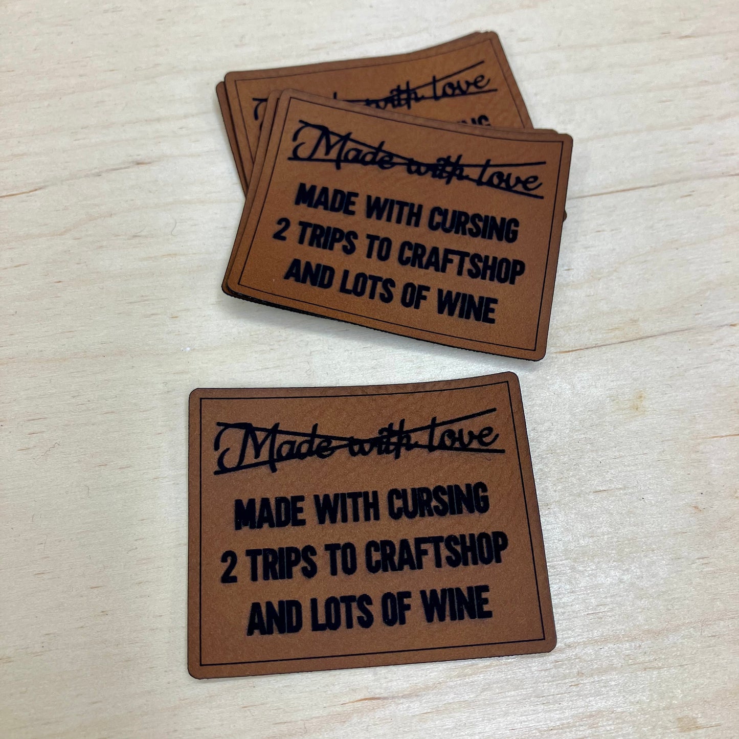 Label aus Kunstleder "made with love" oder auch nicht