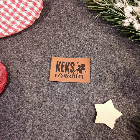 Das Stofferl: Label aus Kunstleder von Stichmichnicht, Tüddelkram für deine Nähprojekte online kaufen in Österreich