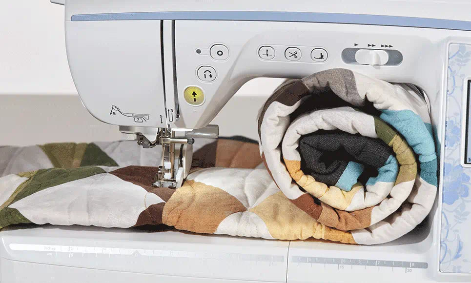 Brother NV2700 Näh- Quilt- und Stickmaschine