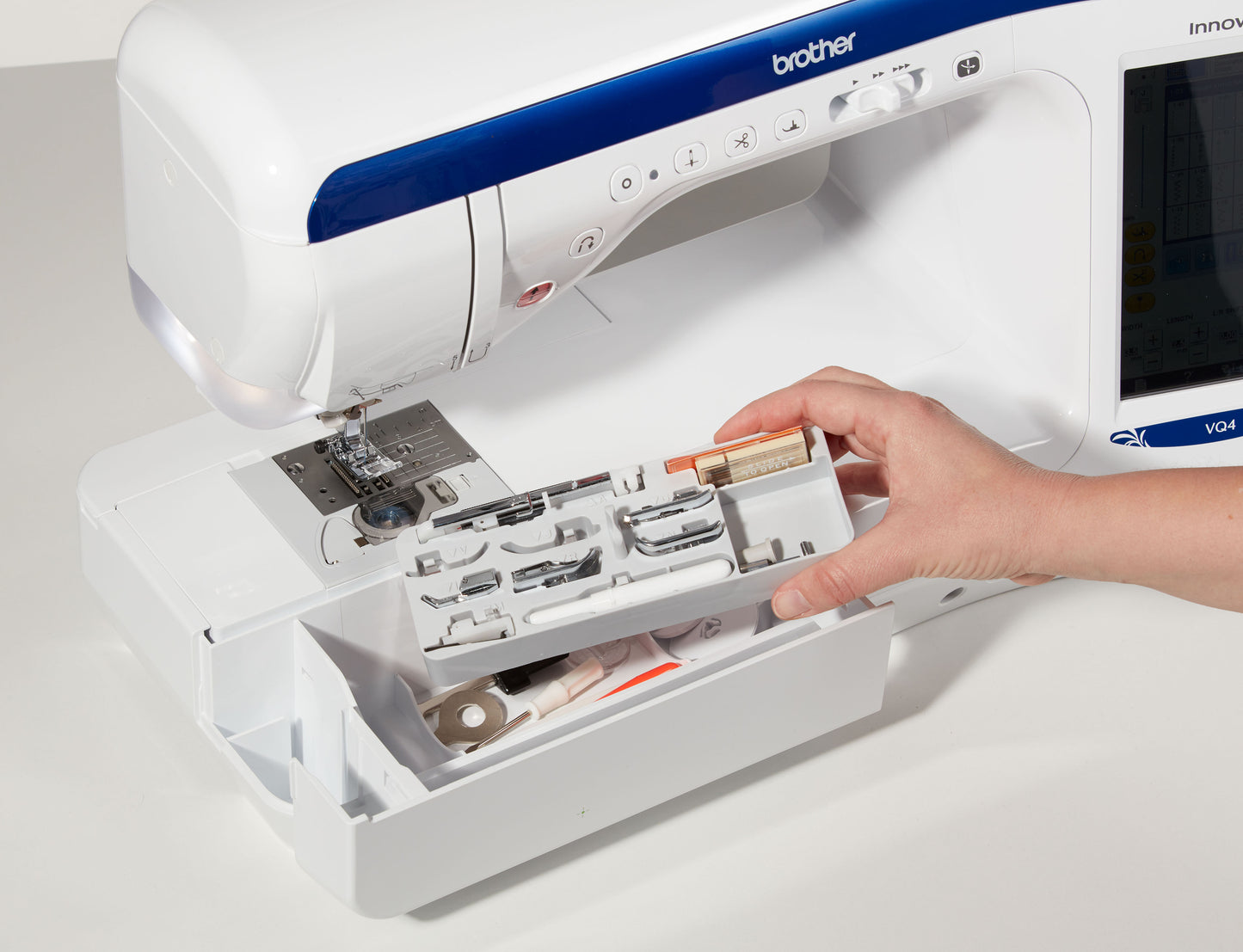 Brother Innov-is VQ4 Nähmaschine