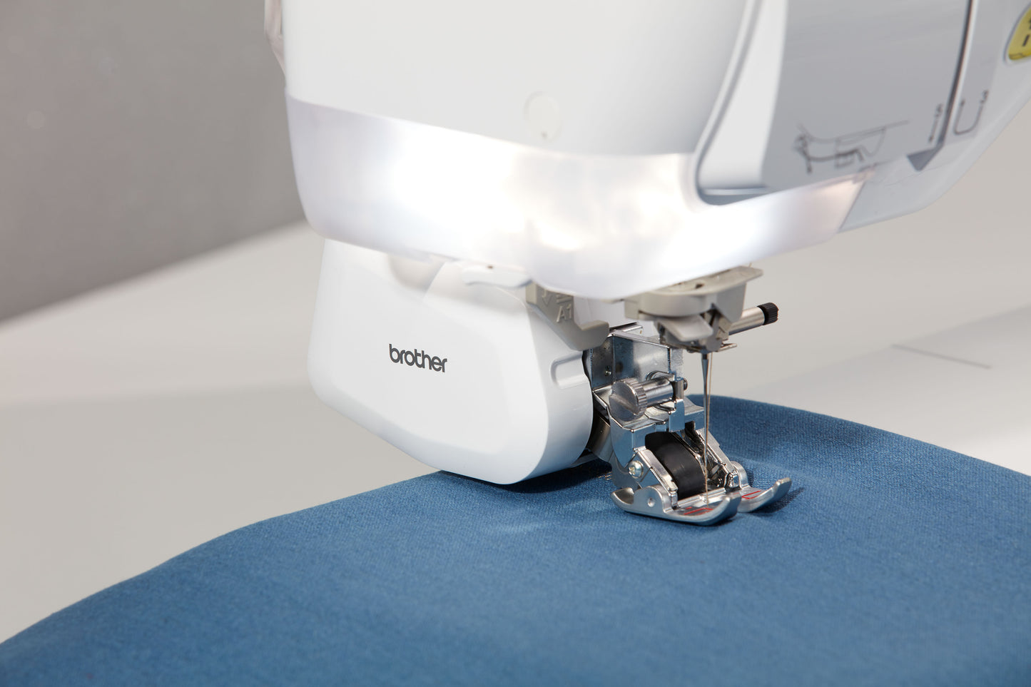 Brother Innov-is VQ4 Nähmaschine
