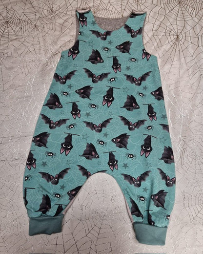 Nähpaket Baby-Set "Bruce & Friends" flieder